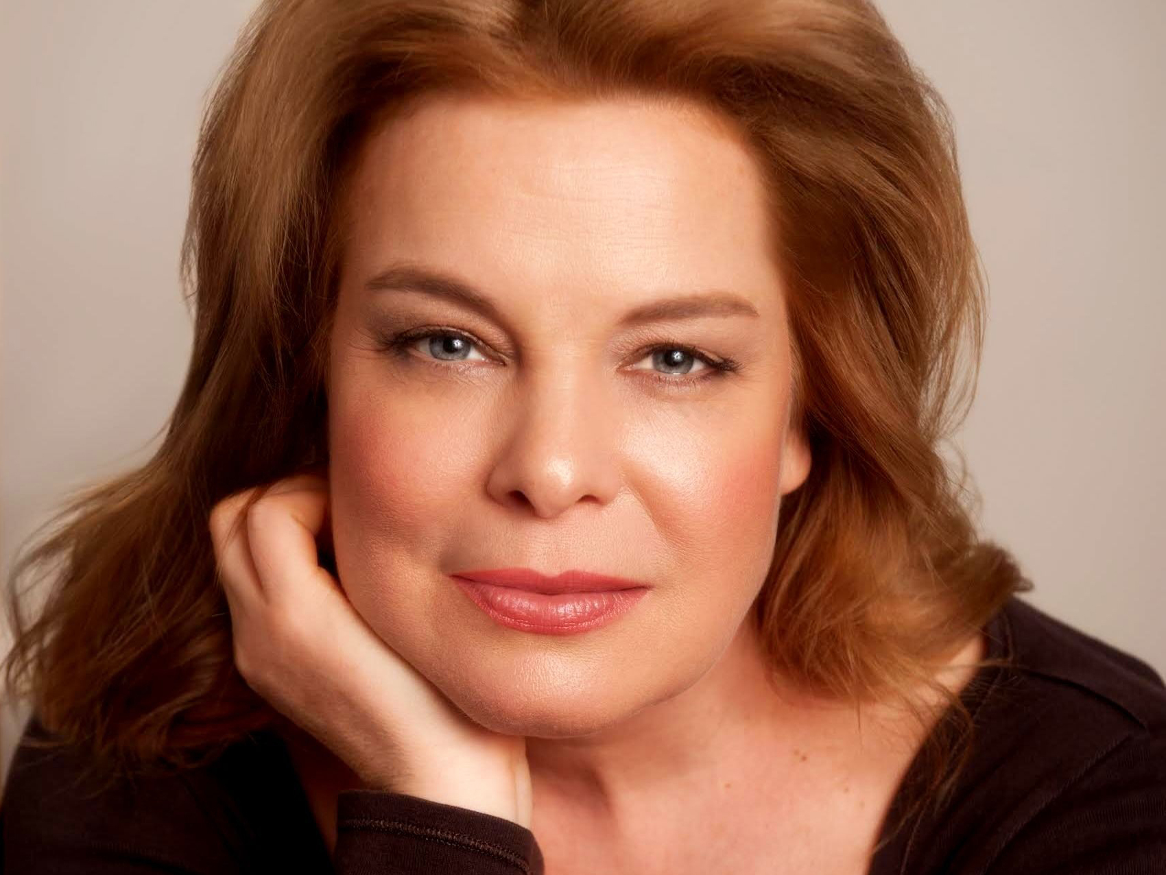 Watch Diana-Maria Riva video Watch Diana-Maria Riva video