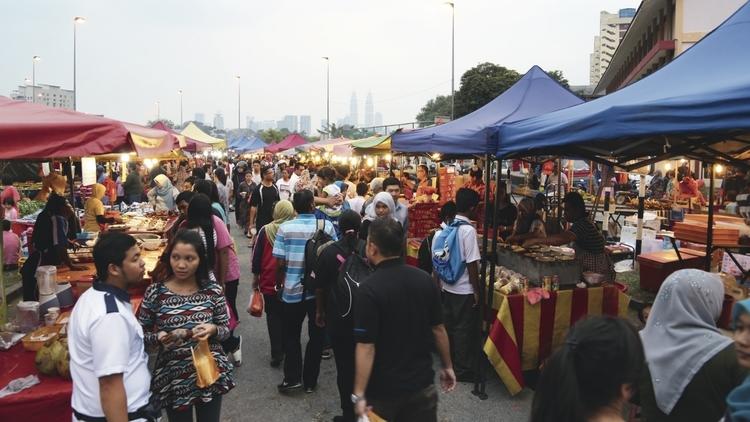 Sentul night market