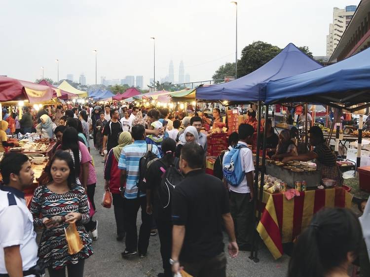 Sentul night market