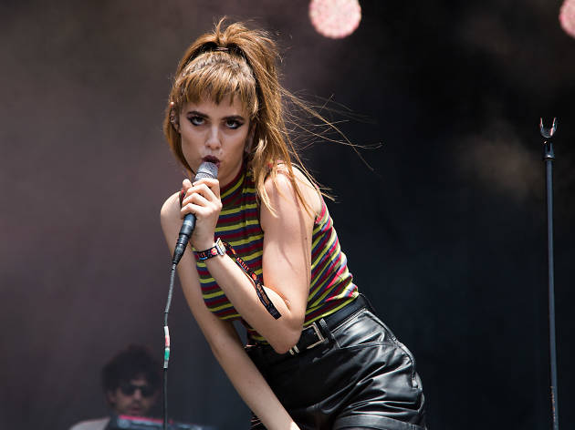 Ryn Weaver turned in a set in front of a crowd of thousands at Lollapalooza on August 1, 2015.