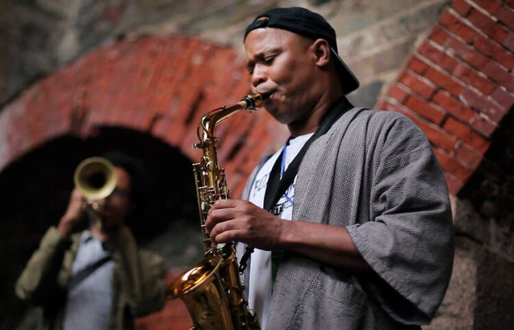 Steve Coleman & The Mystic Rhythm Society