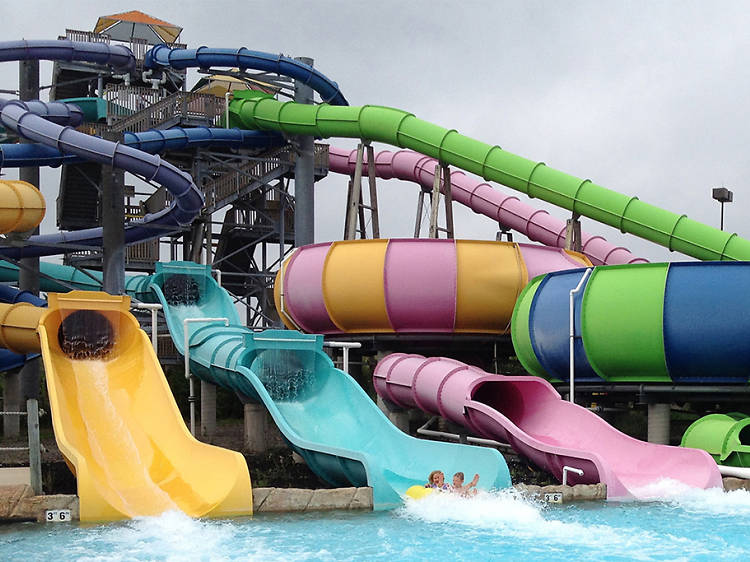 Six Flags Hurricane Harbor