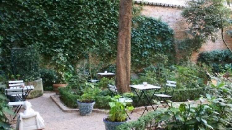 El Café del Jardín del Museo Romántico