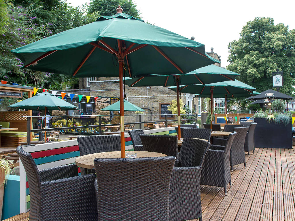 30 Best Beer Gardens In London Pubs