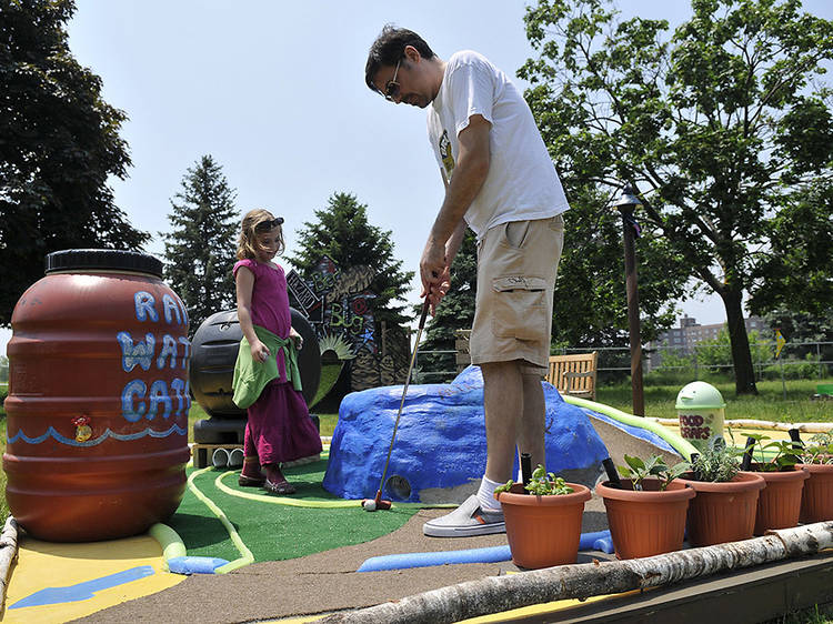 FIGMENT Minigolf, Governors Island