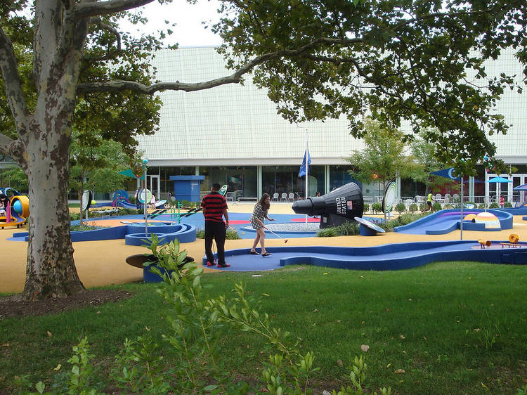 Flushing Meadows Mini Golf