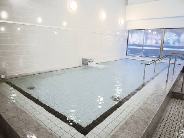 Thermae Yu Health And Beauty In Shinjuku Tokyo