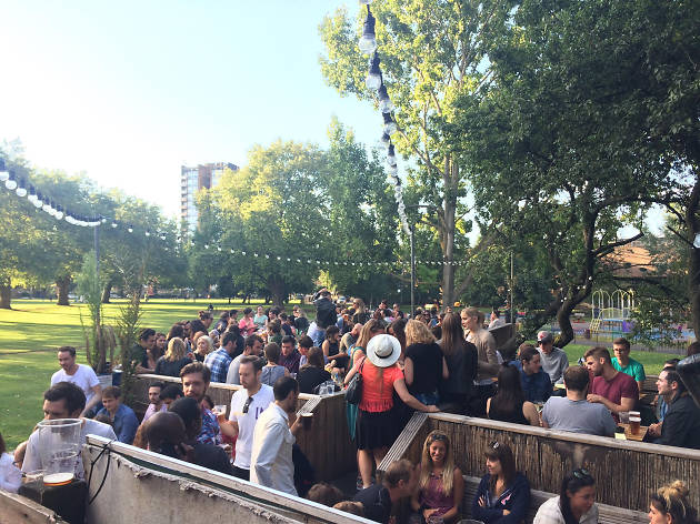 Pub on the Park | Bars and pubs in London Fields, London