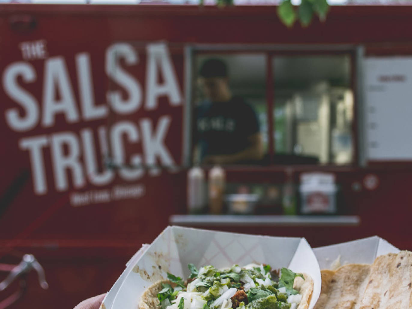 Chicago Pizza Food Truck A Culinary Adventure on Wheels