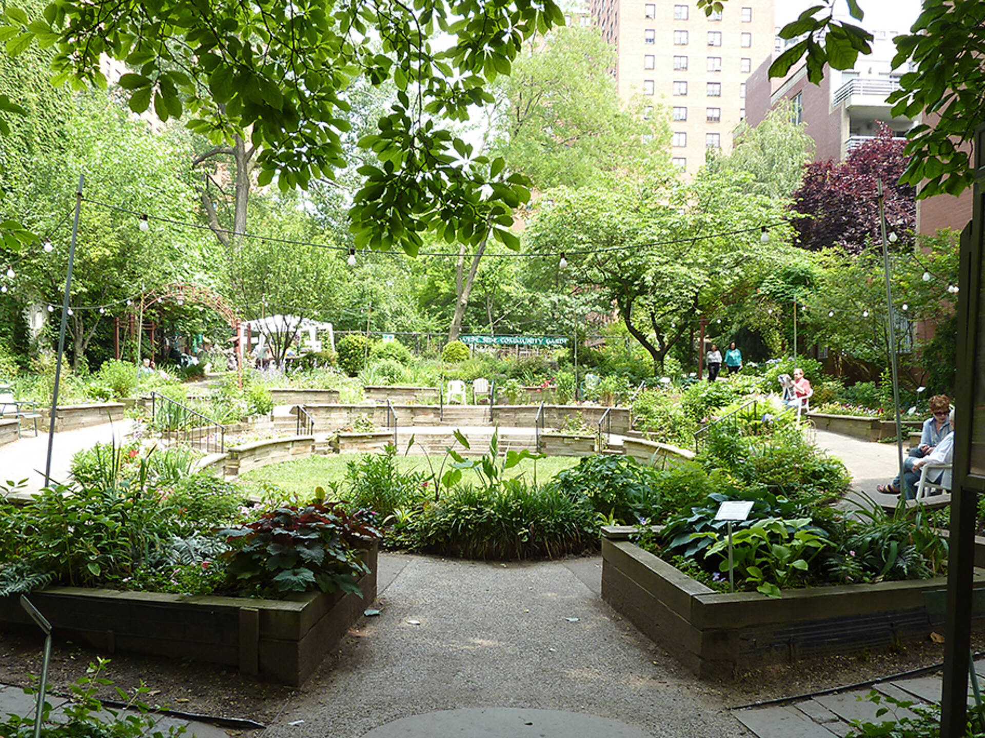Best community gardens in NYC from city farms to rooftop gardens
