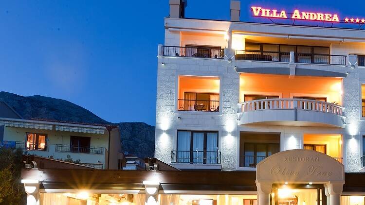 villa andrea, hotels, split, central dalmatia, croatia