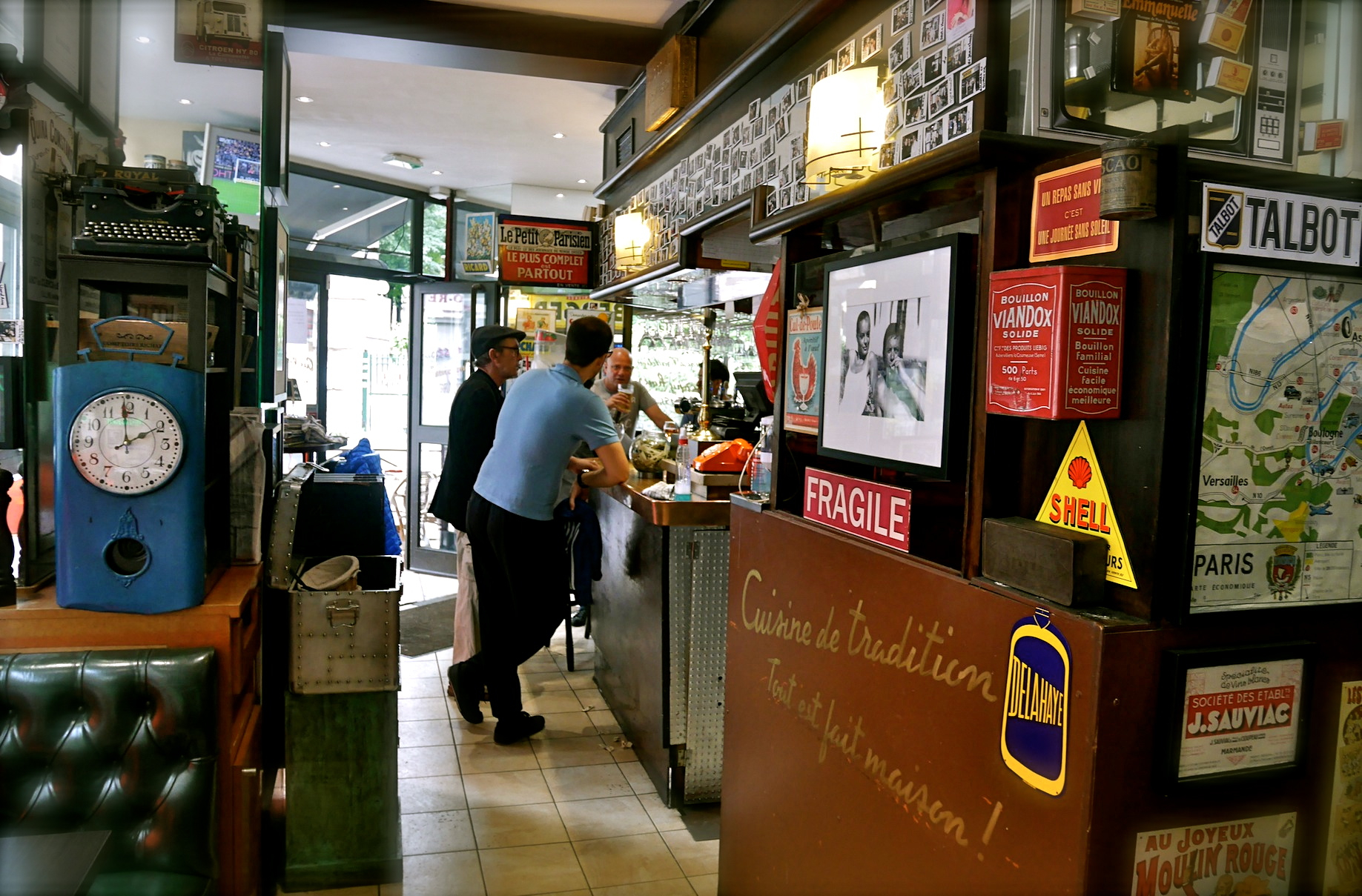 Au Petit Parisien | Bars and pubs in 15 arrondissement, Paris