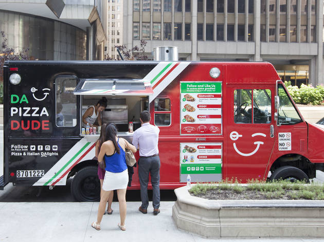 Guide To Chicago Food Trucks With Locations And Twitter