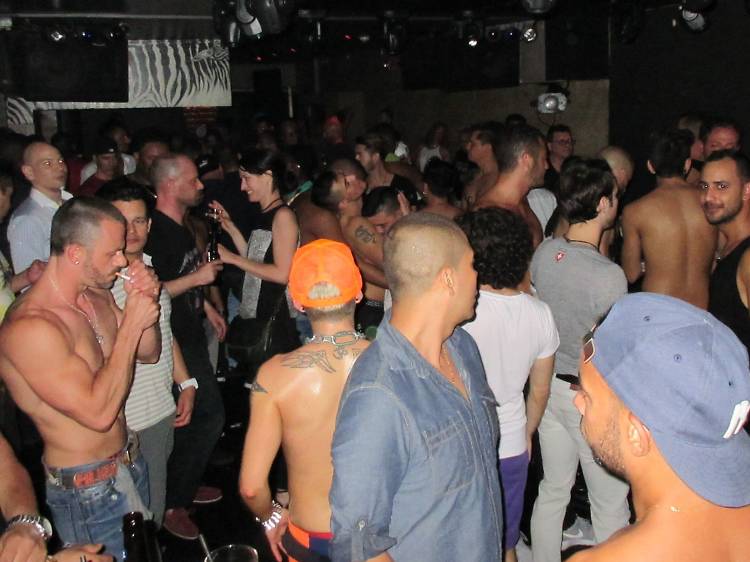 6 Best Partyholic Night Clubs In Miami