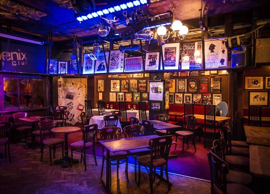 16 Best Bars In Covent Garden For Wine and Cocktails