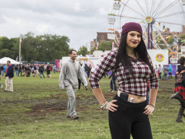 Attendees showed up sporting denim, leather and more great festival fashion at Riot Fest 2015.