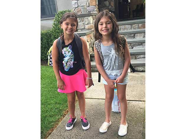 Stella (8), Lola (7), Staten Island