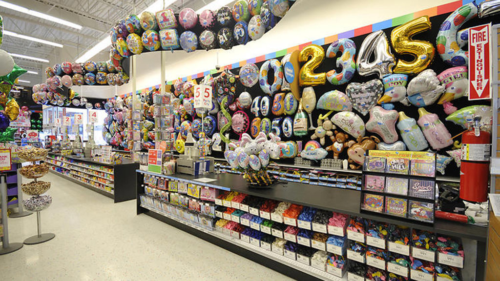  Party  supply stores  in New York for decorations  and more