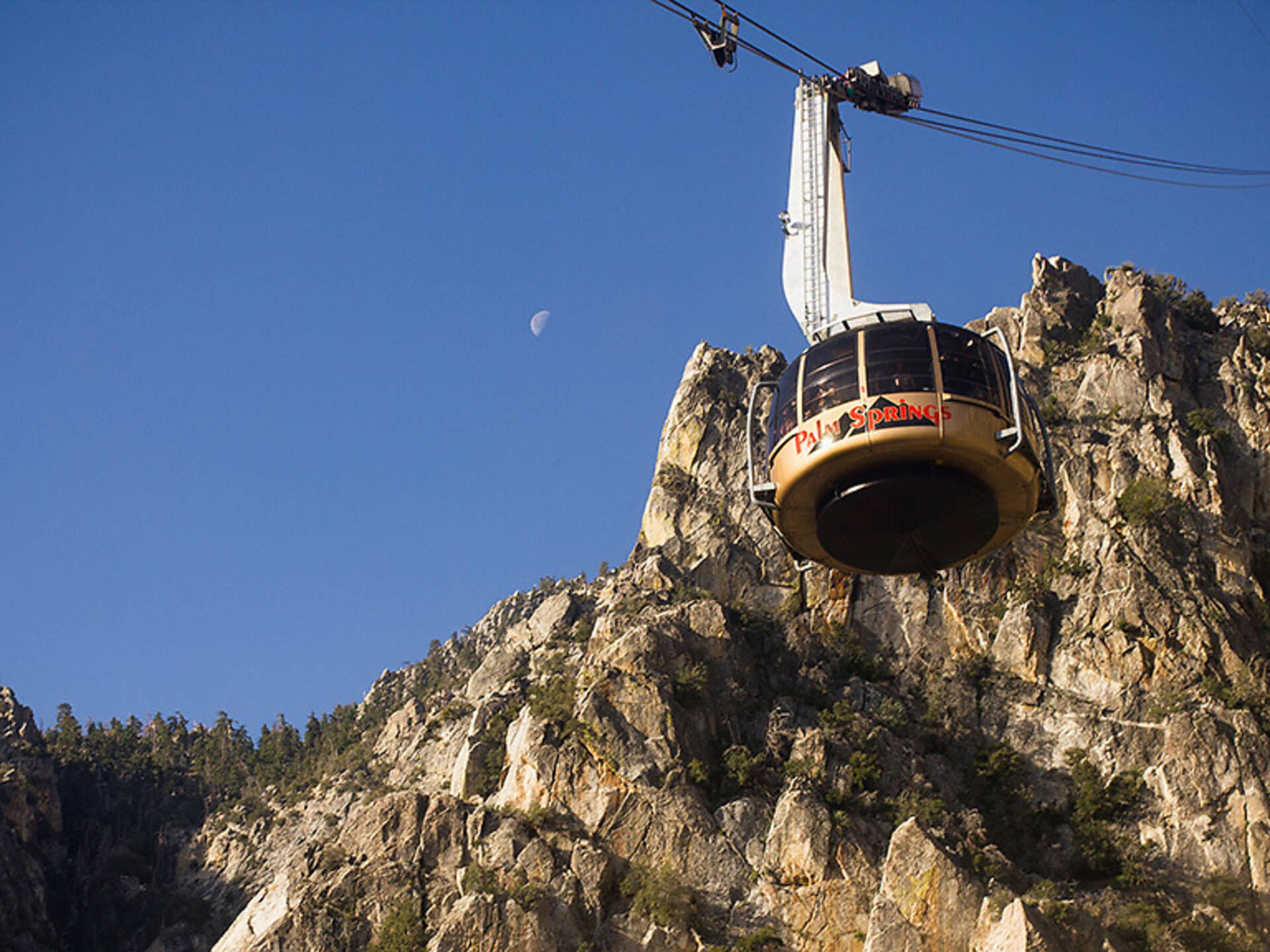 8 Best Weekend Getaways From Los Angeles Within Three Hours