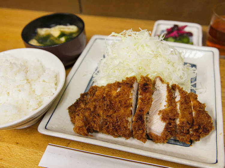 かつ膳『ロースカツ定食』（980円）