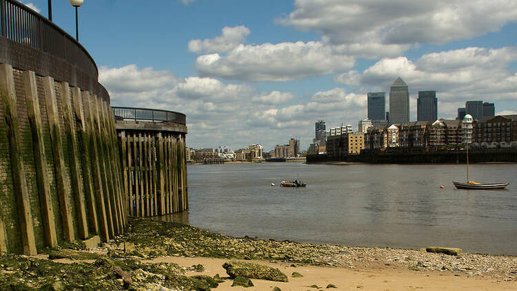 Wapping beach