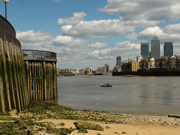 Wapping beach