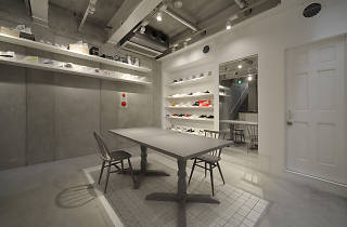 White Atelier By Converse Shopping In Harajuku Tokyo