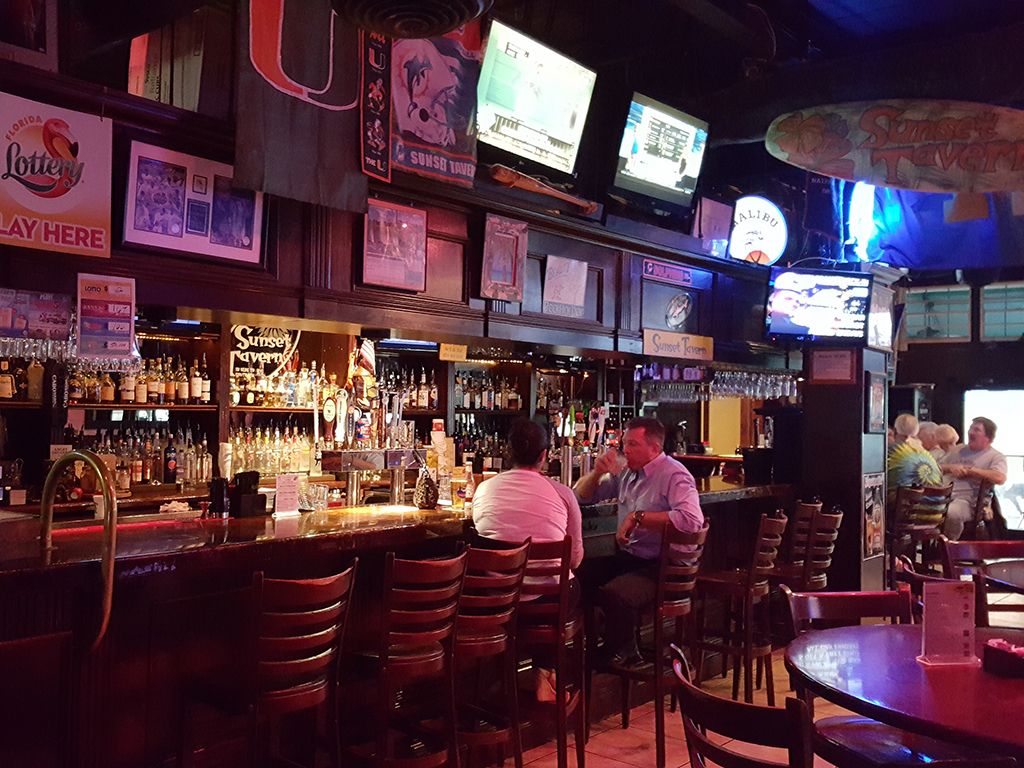 Sunset Tavern | Bars in South Miami, Miami Sunset Tavern