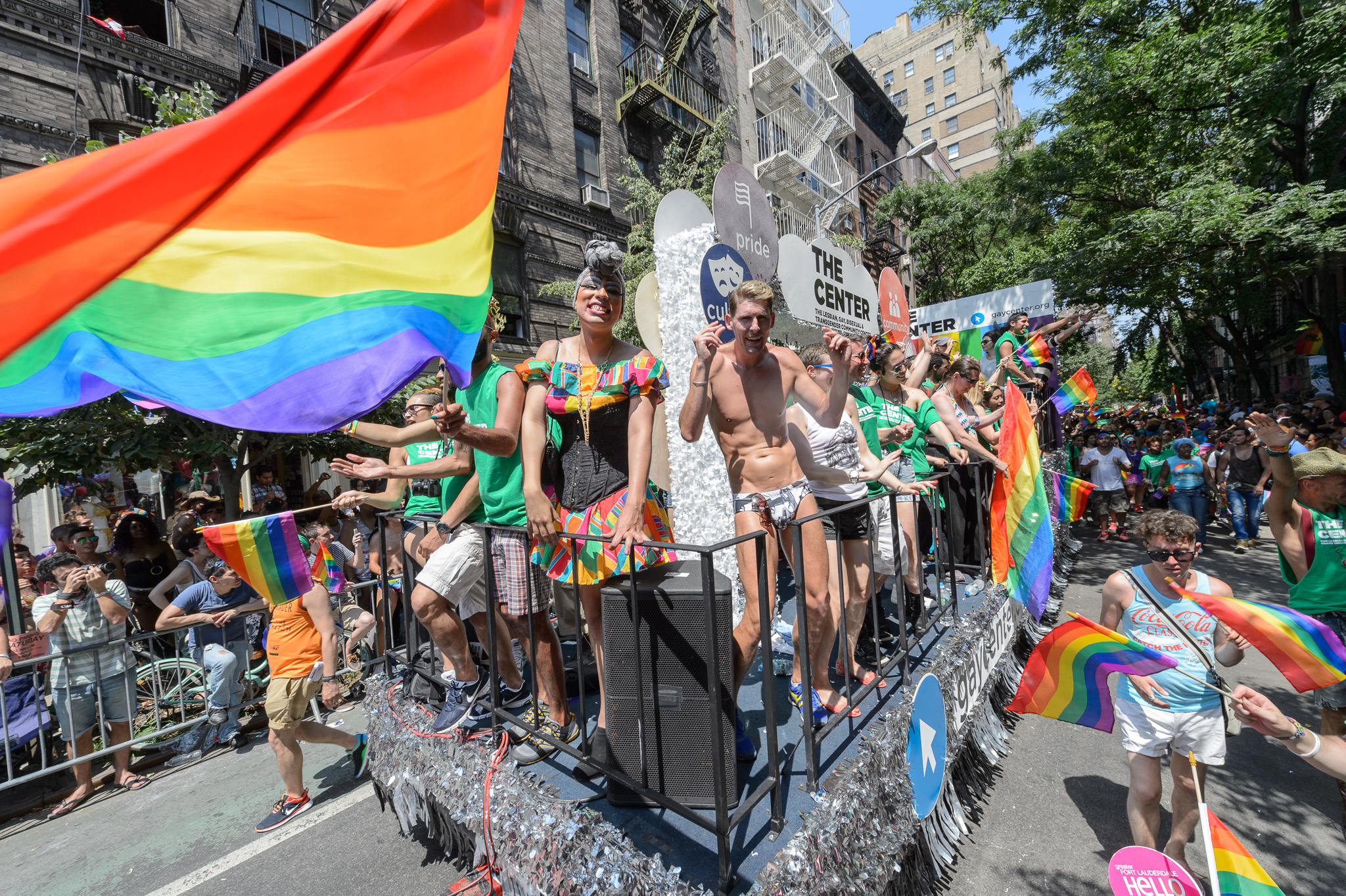 pictures of gay pride parade