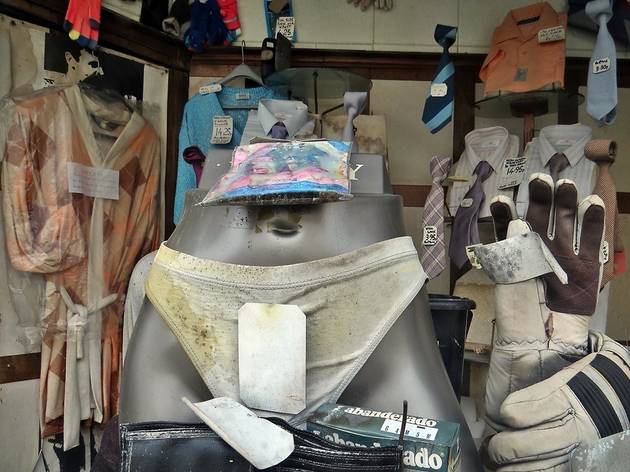 George Moore Menswear, Bowes Park
