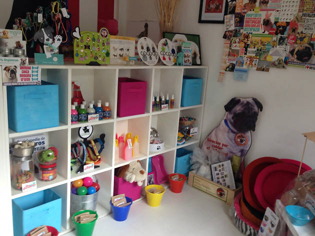 La Perruquería. Accesorios y regalitos para tu mascota