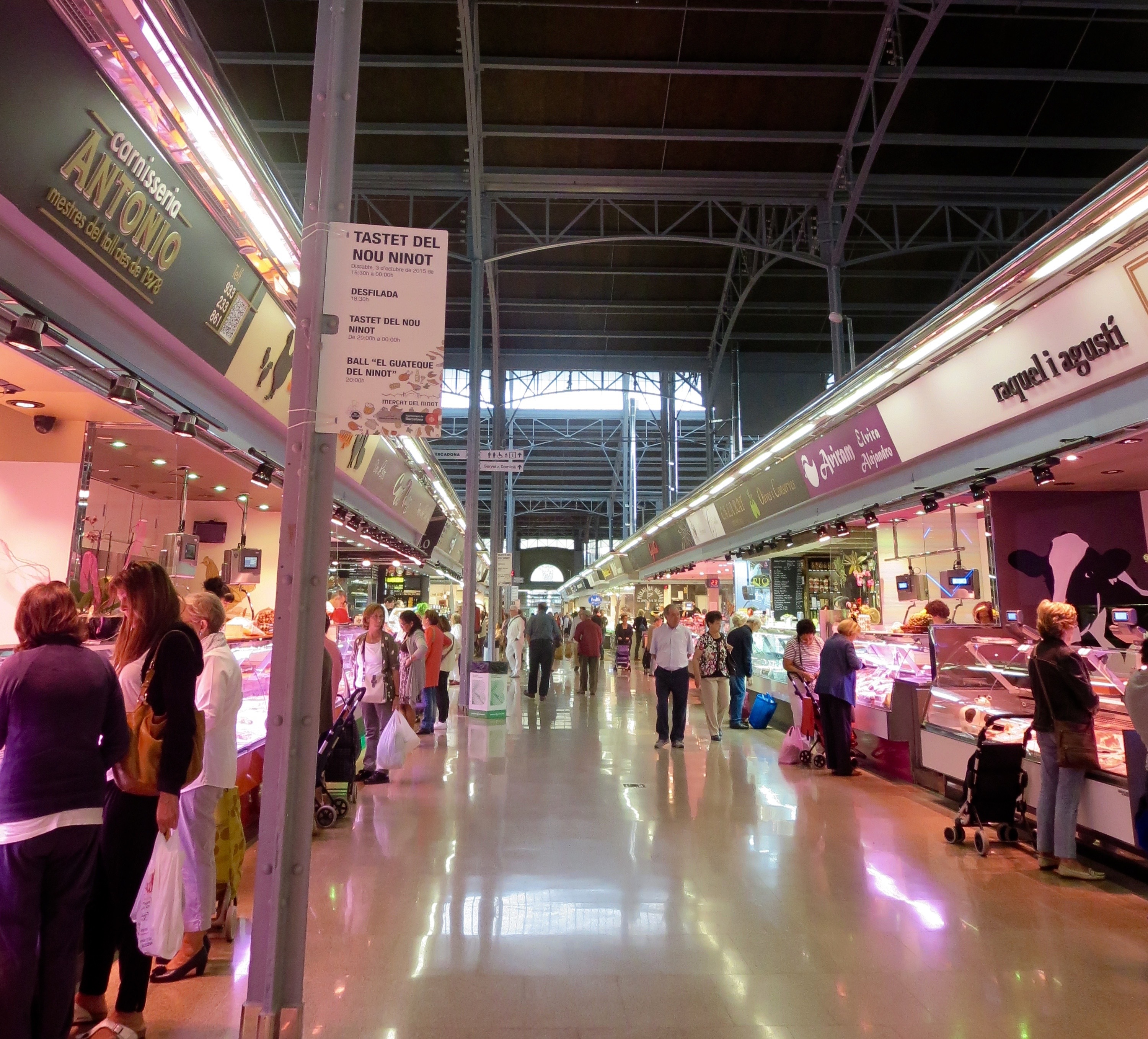 Mercat Del Ninot Shopping In Barcelona