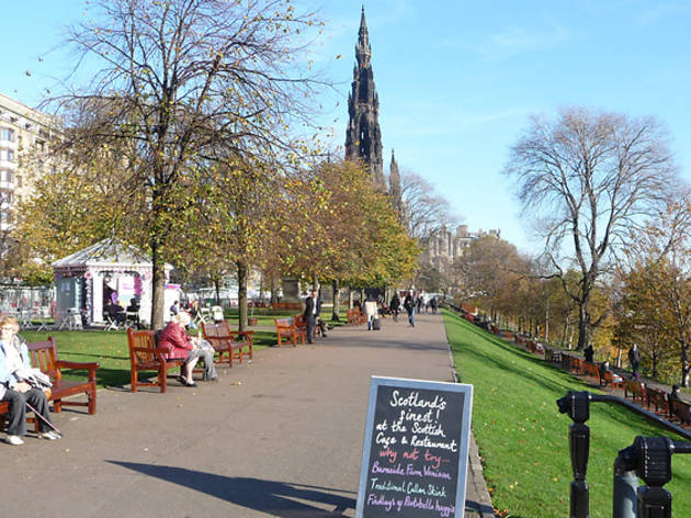 Scott Monument Scott Monument