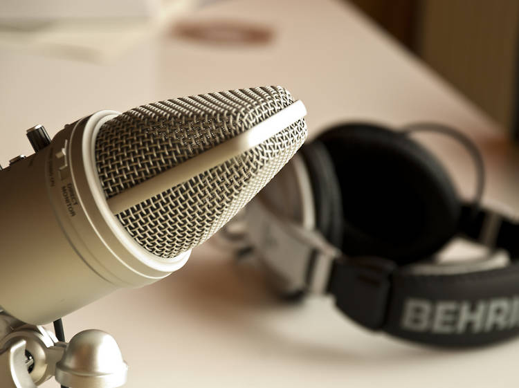 5 great Chicago-based podcasts you should be listening to