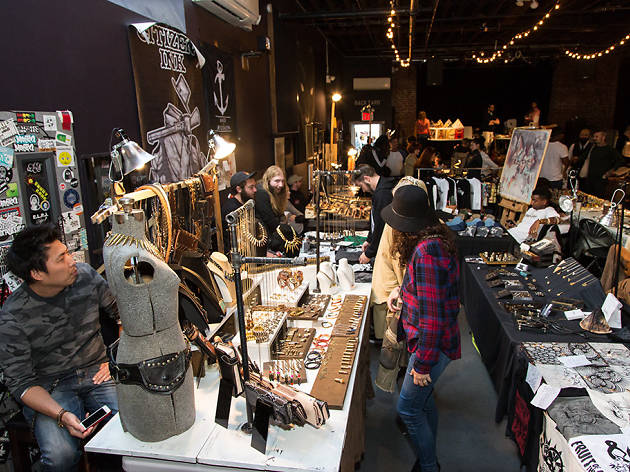 Rock 'N Shop Rock 'N Shop
