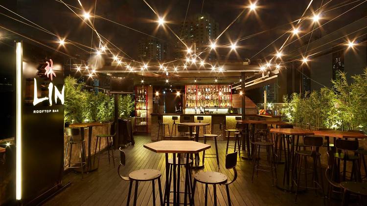 Lin Rooftop Bar