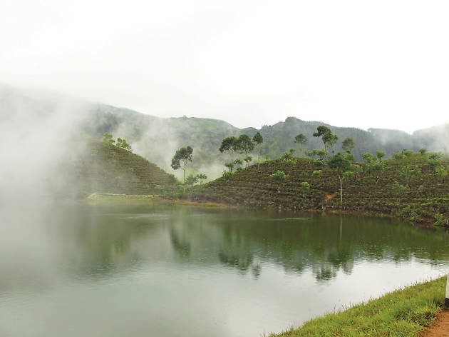 Sembuwatta Lake Sembuwatta Lake