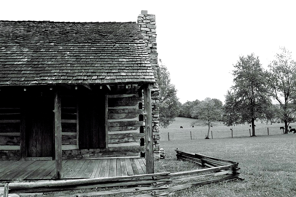 The scariest haunted houses in the US and the stories behind them