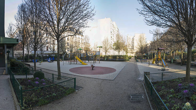 On sème au jardin Jules Vernes