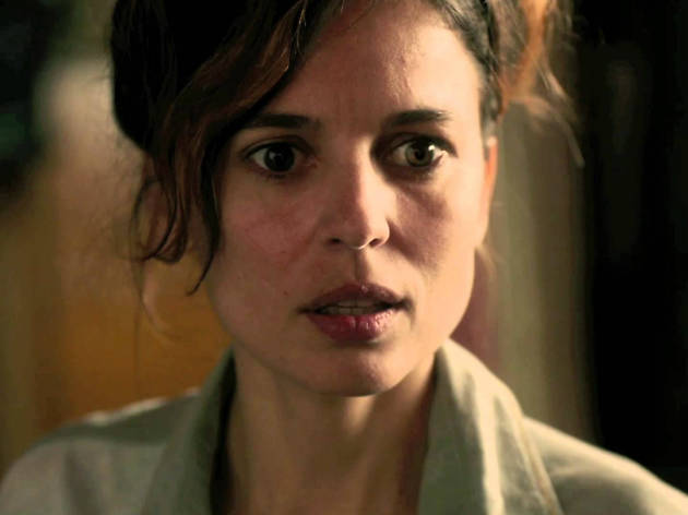 Elena Anaya en Todos están muertos Elena Anaya protagoniza Todos están muertos