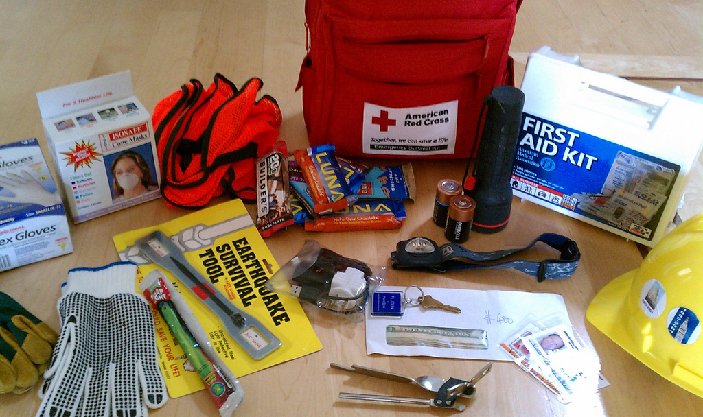 Survival kit: Things you'll need in case of an emergency - ABC News
