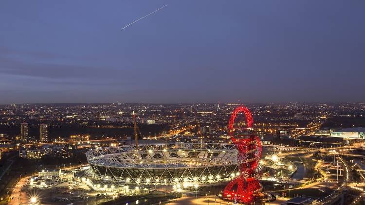 ArcelorMittal Orbit at night