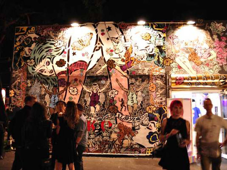 Art conversations, street vendors and music in Wynwood