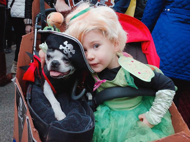 Tompkins Square Park Halloween Dog Parade 2015 photo: Aaron Berger (@aaronbergerfoto)
