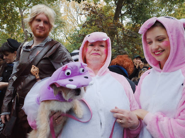 Tompkins Square Park Halloween Dog Parade 2015 photo: Aaron Berger (@aaronbergerfoto)