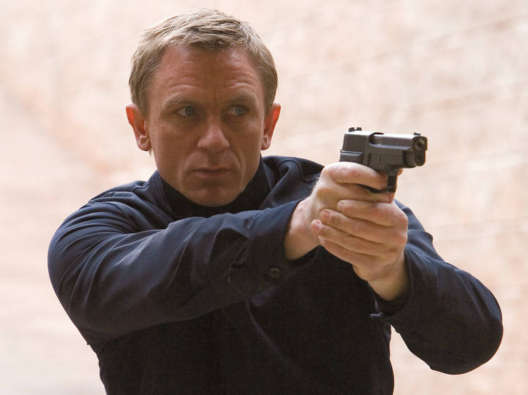 Daniel Craig