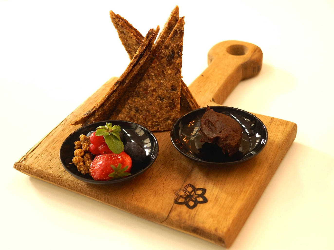 London’s Best Raw Food Restaurants | 9 Super-Cool Raw Food Spots