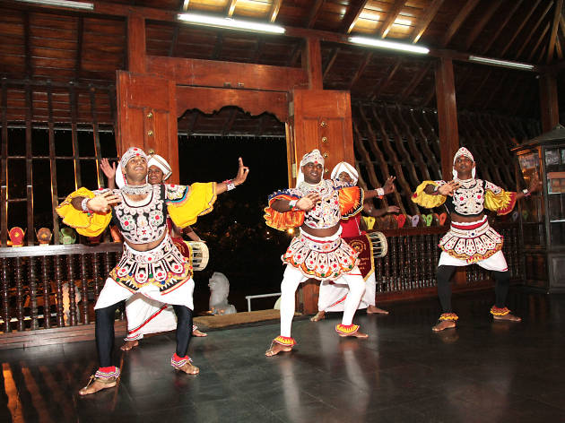 Get acquainted with Sri Lankan dance Get acquainted with Sri Lankan dance