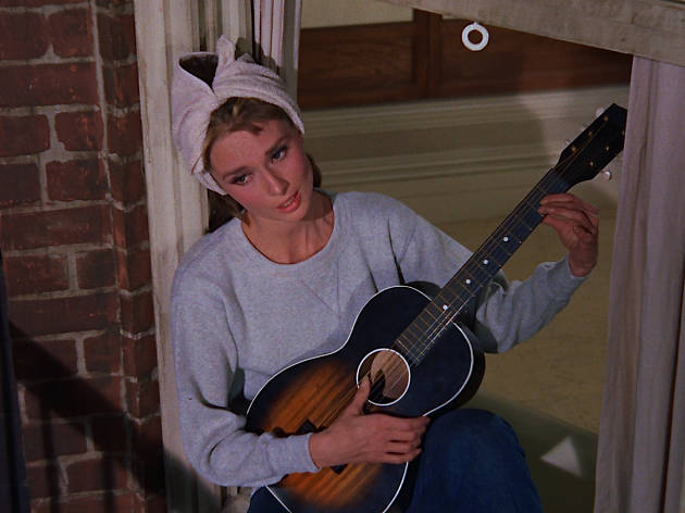 Diamants sur canapé - Breakfast at Tiffany's - Audrey Hepburn Diamants sur canapé - Breakfast at Tiffany's - Audrey Hepburn