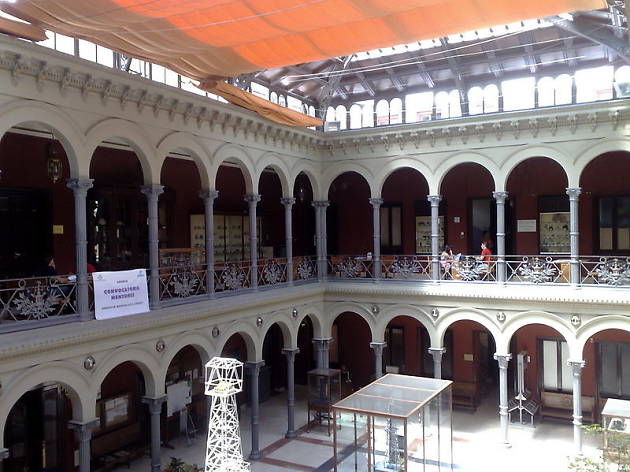 Escuela de Ingenieros de Minas Escuela de Ingenieros de Minas